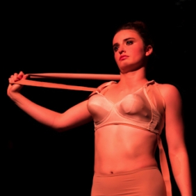 mabel-octobre-corps-de-femme-3-les-haltères-26