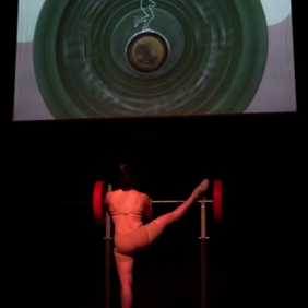 mabel-octobre-corps-de-femme-3-les-haltères-31